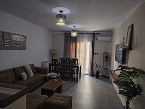 Unclassified image, 5 of 5, button - Vrbo Property (Bir El Djir)