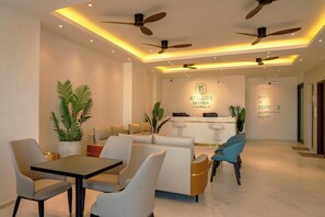 Lobby - Atollios Skyview Hotel (Huraa)
