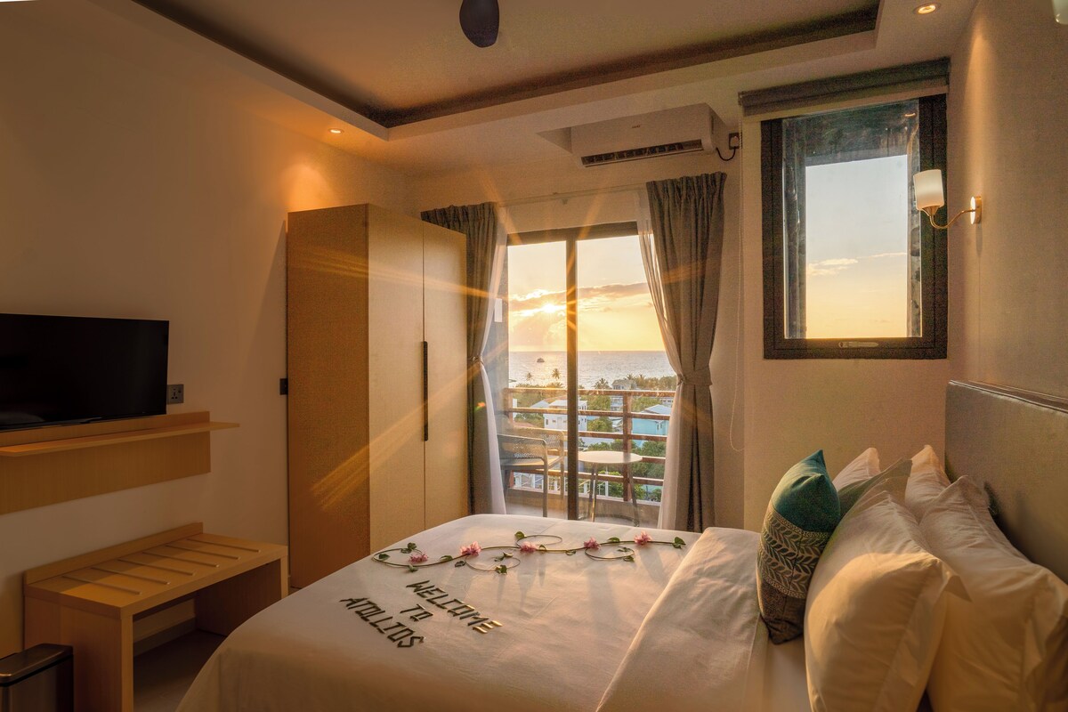 Comfort Double Room, Balcony, Partial Sea View