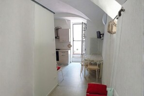 Dining - Vrbo Property (Noli)