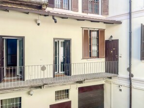 419_Home Holiday Monza_16