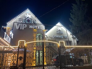 Exterior - Hotel LION Almaty (Almaty)