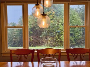 Dining - Private Vermont Retreat. Sleeps 8; Pet-friendly; Near Magic, Bromley & Stratton. (Londonderry)