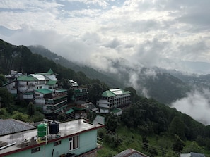 Khác