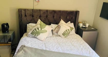 Matsheko Cozy Corner