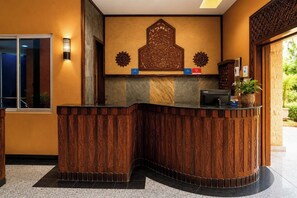 Lobby - Lido beachfront resort  (Mombasa)