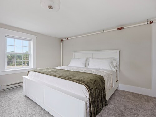 Chestnut Inn