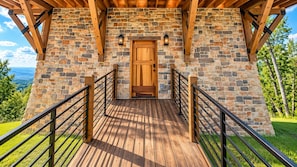 Welcome to Shell Mtn Lookout! - Brand New! Shell Mountain Lookout | Views, Hot Tub & Dog-Friendly Stay (SEVIERVILLE)