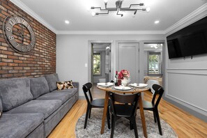 Dining - Charming 2BR Near Back Bay (Boston)