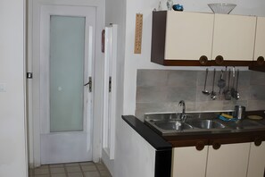 Interior - Apartment 'Casa Grazia' near the sea with air conditioning (Scalo dei Saraceni)