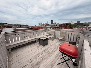 Property grounds - Private Rooftop apartment 4 Guests !!Carson St near PPG Arena and Downtown PGH!! (Pittsburgh)