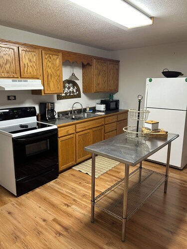 One of a kind - 1BDR Loft apartment. The Farmer Loft"