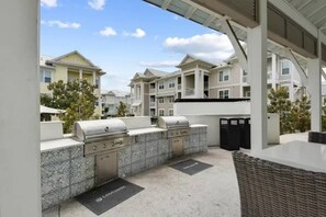 Terrace/patio - Modern 1BR w Pool, Gym & Washer Dryer (Pflugerville)