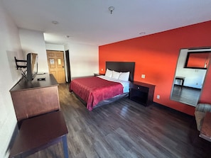 Room - EconoLodge Hotel (Franklin)