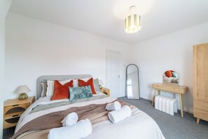 Room - Charming 3-bedroom house in lovely St Helens perfect for relaxing (St Helens)