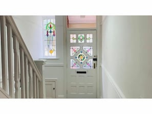 Interior - Quiet 4-Bed Cardiff Home Near Roath Park (Wales)