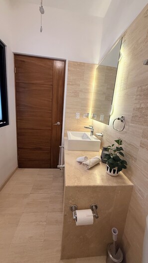 Bathroom - Ancla Baja Living (La Paz)