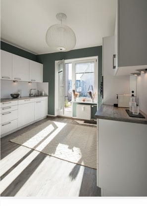 Private kitchen - Vrbo Property (München)