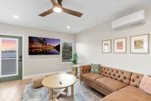Your space to relax, reconnect, and recharge. - Modern Vista Home | BBQ, Games & Legoland/Downtown (Vista)