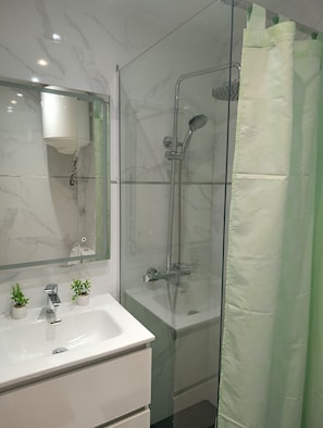 Bathroom - Vrbo Property (Torremolinos)