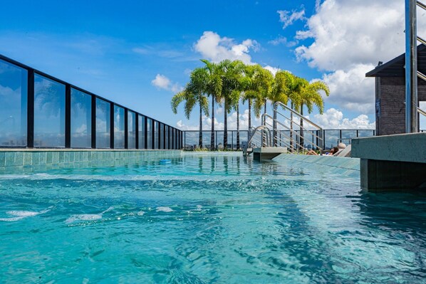 Pool - Vrbo Property (Maceió)