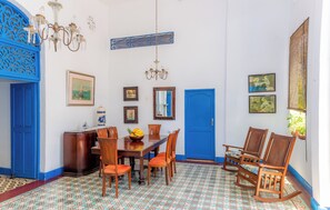 Detall de l'interior
