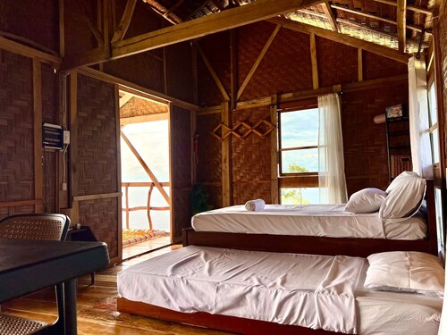 TRAMONTO Eco- Guesthouse, Siquijor