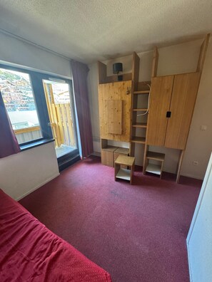 Interior - Vrbo Property (Val Thorens)