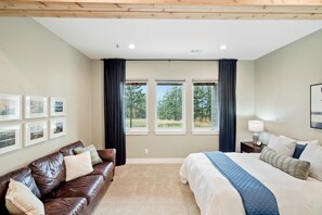 Room - Private Lower-Level Retreat 3BR/2BA Sedalia, CO - Forest & Mountain Views (Sedalia)