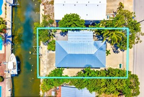 Exterior - Stunning waterfront home in the heart of the Lower Keys! (Cudjoe Key)