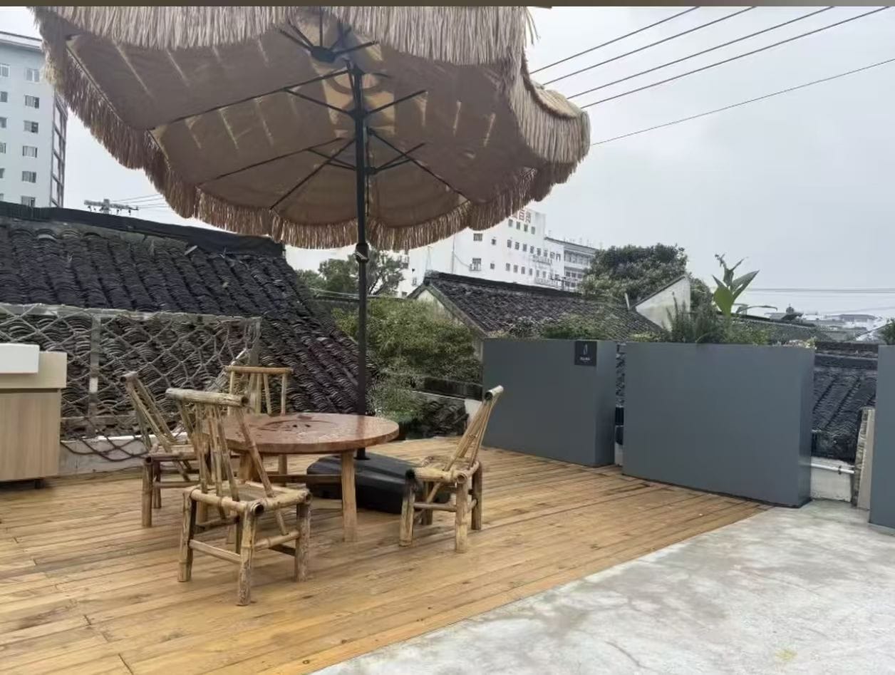 Tempat makan luar