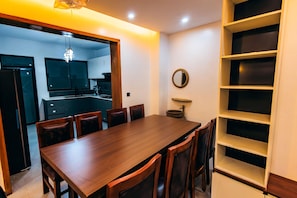 Dining - CRYSTAL APARTMENT  AND GUEST HOUSE (Kigali)