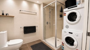 Bathroom - Executive Southbank Retreat Views,Gym & Workspace (Southbank)