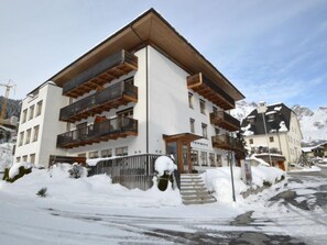 Extérieur maison de vacances [hiver]