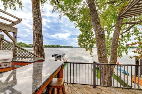 Tetonka Lake Views & Outdoor Entertainment Area!