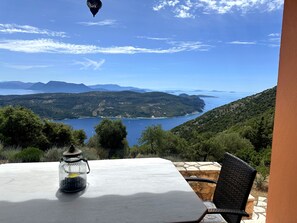 Outdoor dining - Villa Anatoli · Exceptional Sea View · Lefkada (Lefkada)