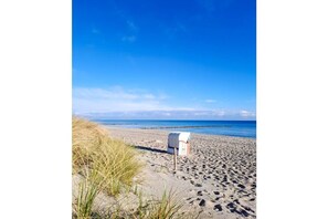 Untagged - Holiday home in Zingst with swimming pool (Zingst)