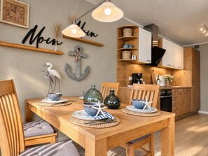 Dining - Vrbo Property (Großenbrode)
