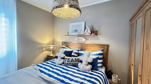Room - Vrbo Property (Großenbrode)