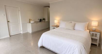 Luxury One-Bedroom Apartment in St Francis Links – Your Perfect Coastal Escape