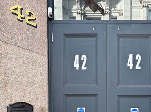Exterior detail - Mathew Street - City 1 BDR apt sleeps 6 (Merseyside)