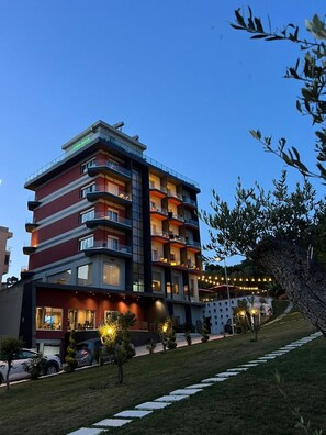 Exterior - Olivia Hill Resort (Durrës)