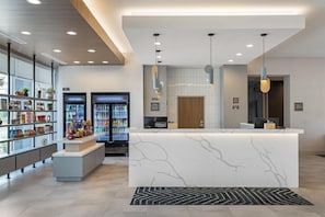 Lobby - Homewood Suites by Hilton Walker Grand Rapids North (Grand Island)