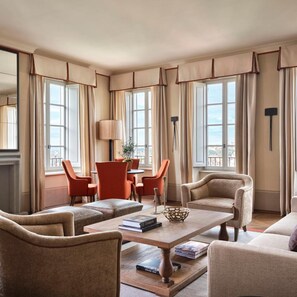 Living area - Collegio Alla Querce, Auberge Resorts Collection (Florence)