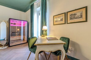Dining - Vrbo Property (Perugia)