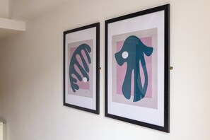 Interior detail - Flatzy - Prime City Apartment 2 Baths Sleeps 6 (Merseyside)