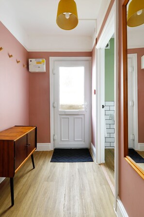 Interior - Bright 1BR Flat near station/easy access to centre (Brighton and Hove)