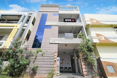 Hotel O De Alphabet Home Stays NTPC