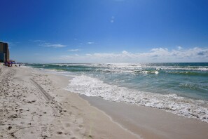 Beach Area - Beachfront 2BR Condo w/ Gulf views, pool & direct beach access! (Gulf Shores)