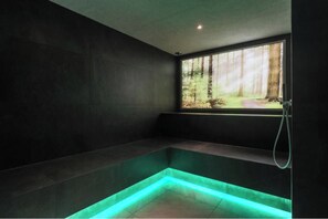 Interior - Laurena Aparthotel near Brixen: 1-Bedroom Apartment with a Balcony (Schabs)